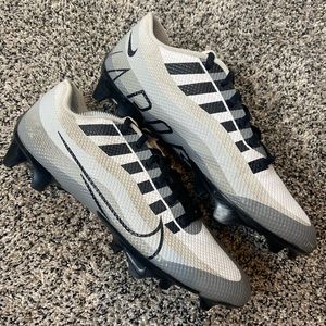 Nike Vapor Edge Speed 360 Men's Football Cleats style DQ5110-100 size 10